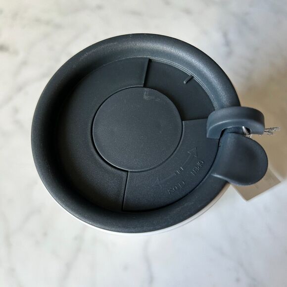 Let It Snow! Travel Mug with Lid Ceramic Double-Wall Coffee Cup 12 oz CR Gibson - Picture 6 of 9